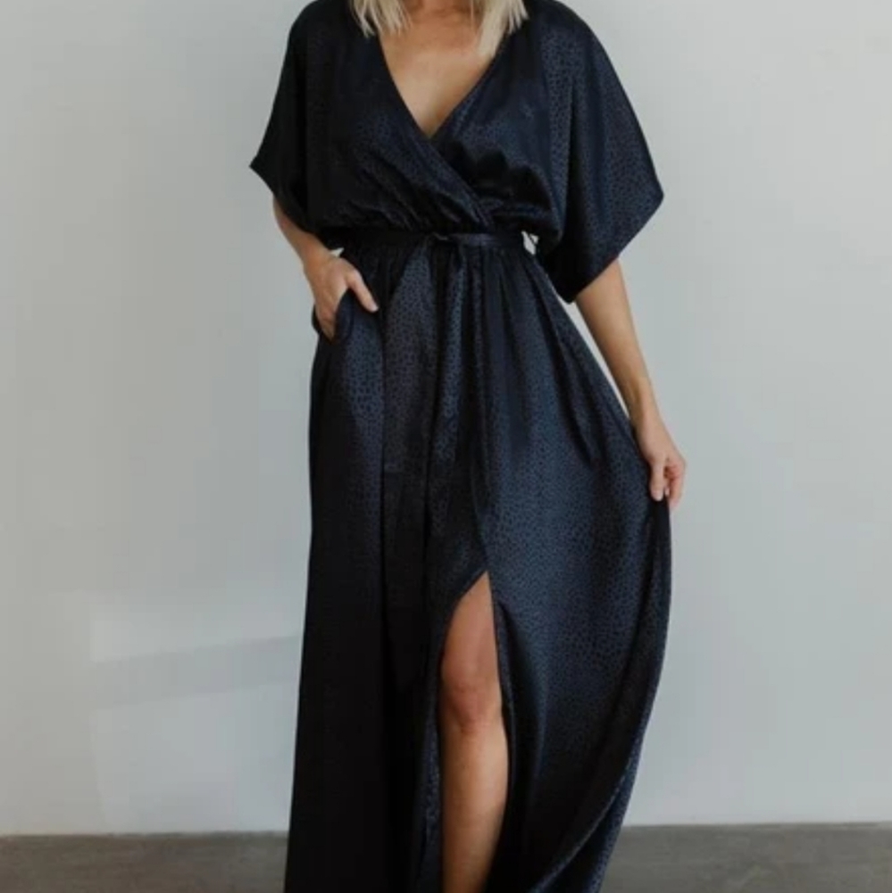 Savannah Print Navy Kimono dress